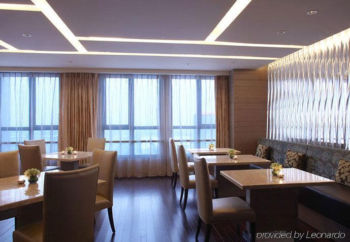 Courtyard By Marriott Kunshan Kunshan  Restaurant photo